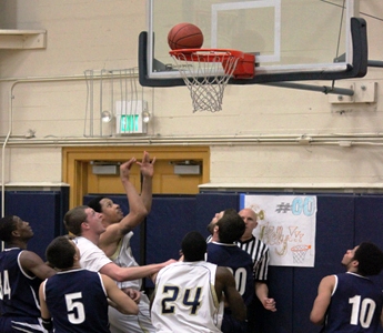 Cal Maritime men beat Menlo, finish 12-0,      Times Herald Sports / Staff