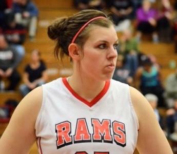 Leslie Ahlenslager Commits to Cal Maritime