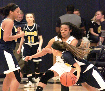 Keelhauler Women in Comeback Win over La Sierra University