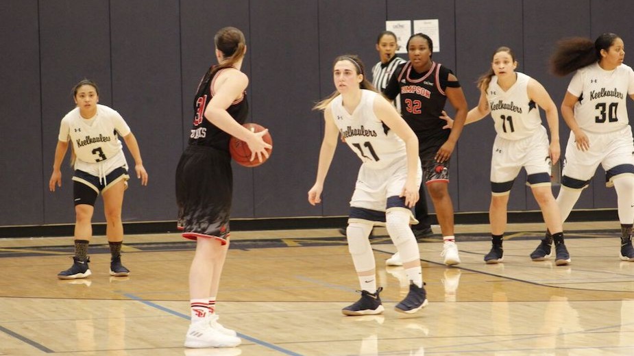 Lady Keelhaulers drop nail biter to Simpson