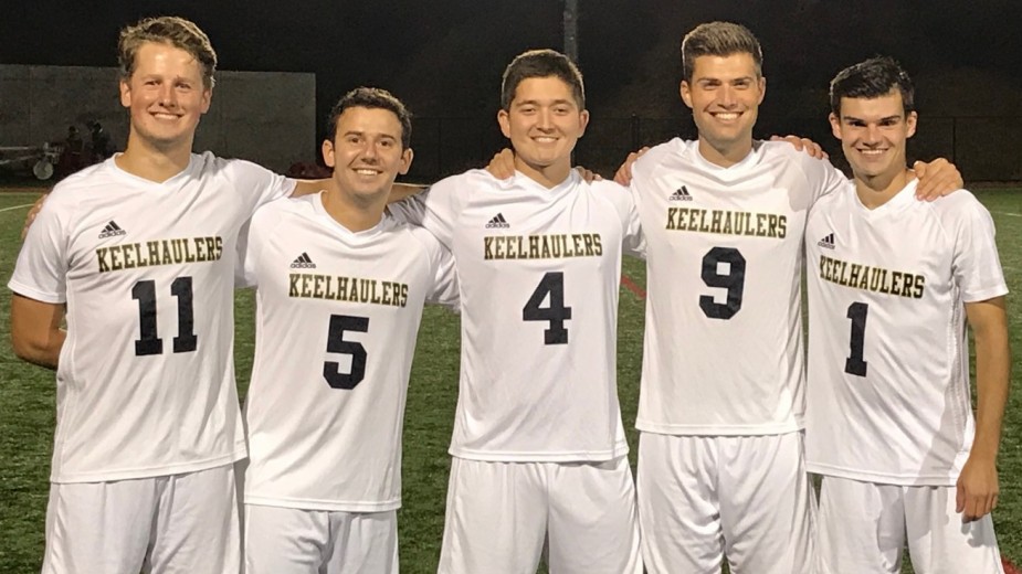 Men's Soccer Celebrates 2017 Seniors
