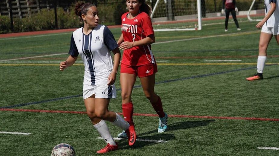 Noelle Gomez nets first goal for Women's Soccer Program