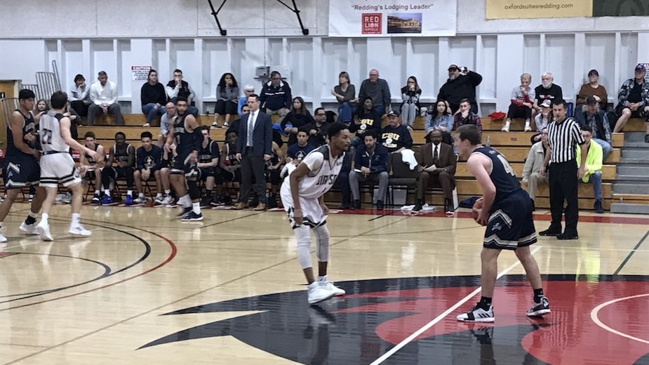 Men's Basketball evens season series with Simpson