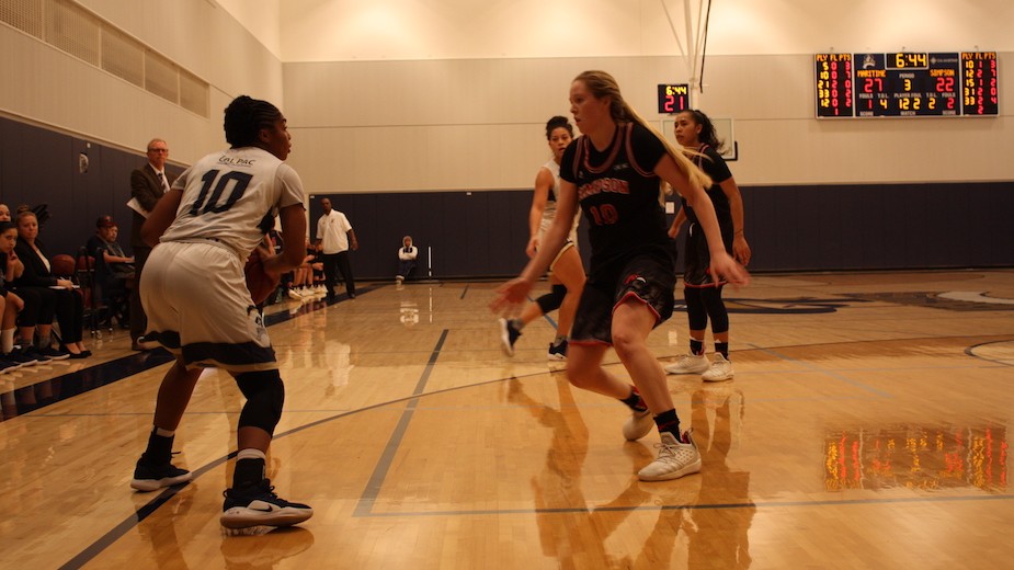 Lady Keelhaulers can't hang on to halftime lead vs. Simpson