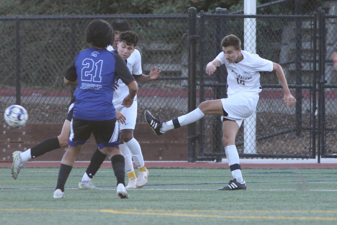 Keelhaulers host Embry-Riddle, Saint Katherine on Alumni Weekend