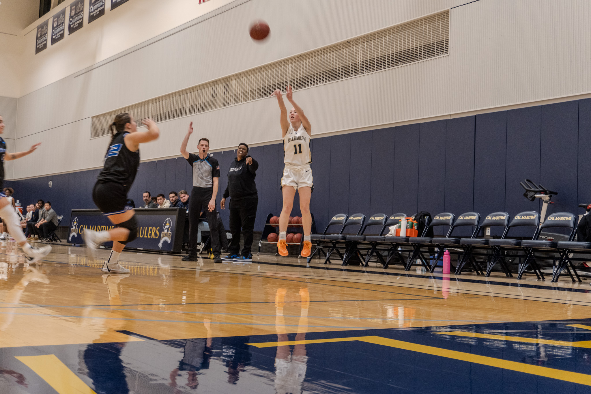 Emily Newton scores a career-high 15 points at Westcliff