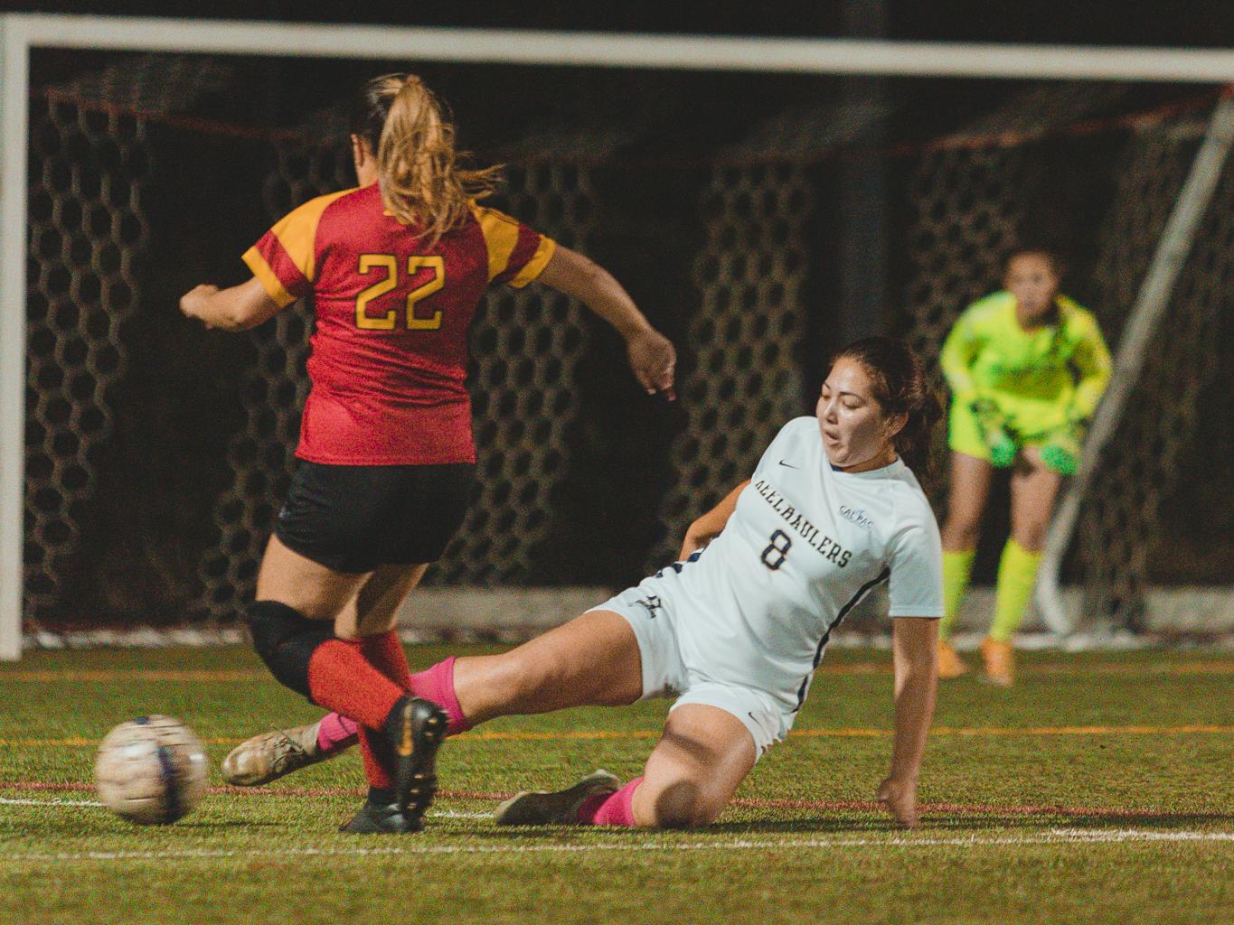 Keelhaulers drop home opener